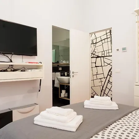 The Best Rent - Apartment Near Porta Romana Milan Room photo