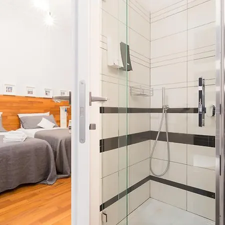 The Best Rent - Apartment Near Porta Romana Milan Room photo
